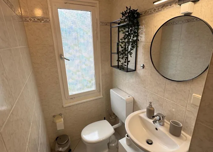 Seddiner - 6 Nyaraló